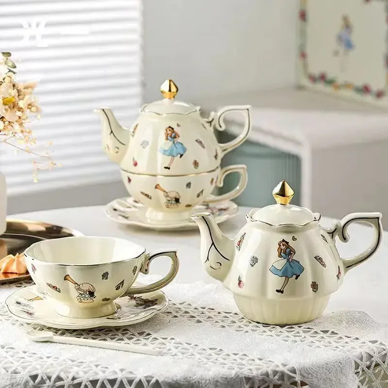 Kit de Cerâmica - Alice no País das Maravilhas