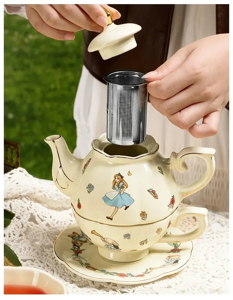 Kit de Cerâmica - Alice no País das Maravilhas